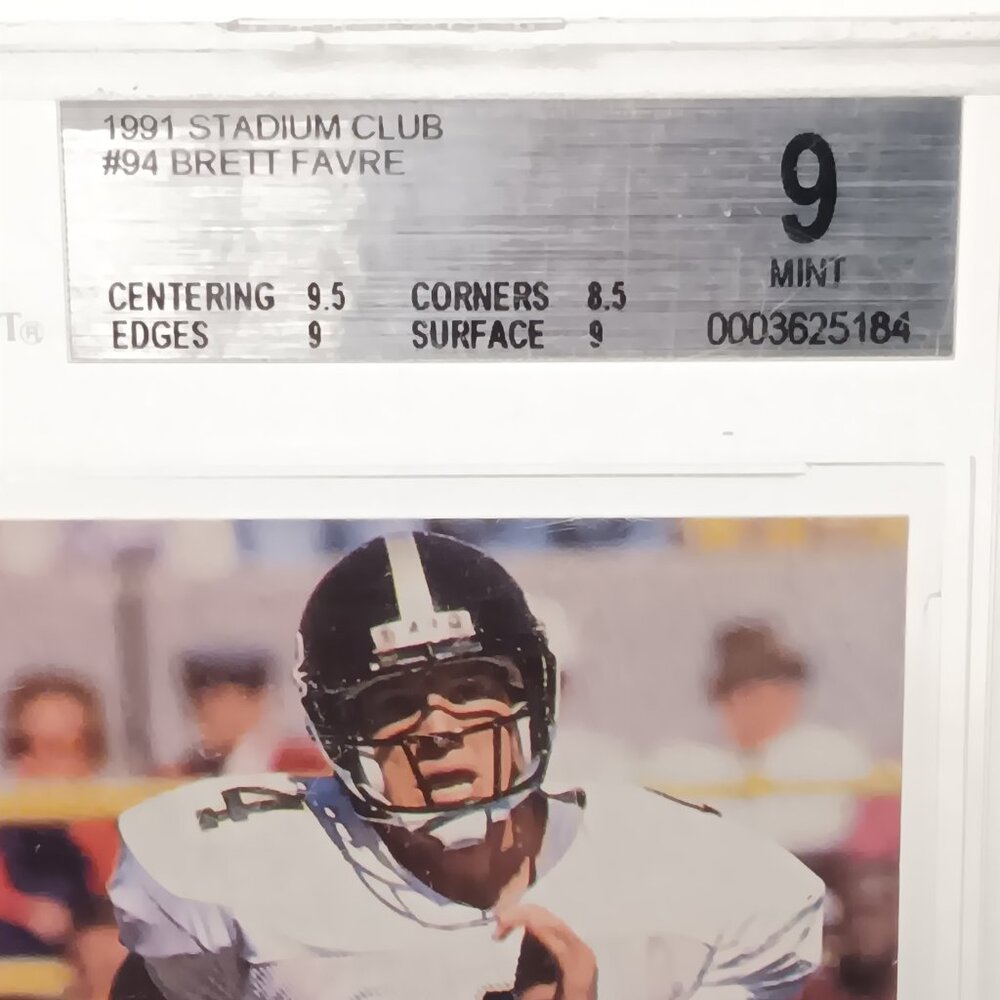 Brett favre football trading card